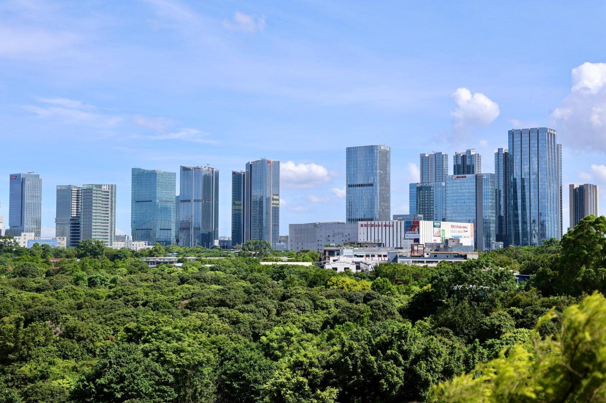 โฟร์ พอยต์ บาย เชอราตัน กวางโจว ตงผู Hotel ภายนอก รูปภาพ