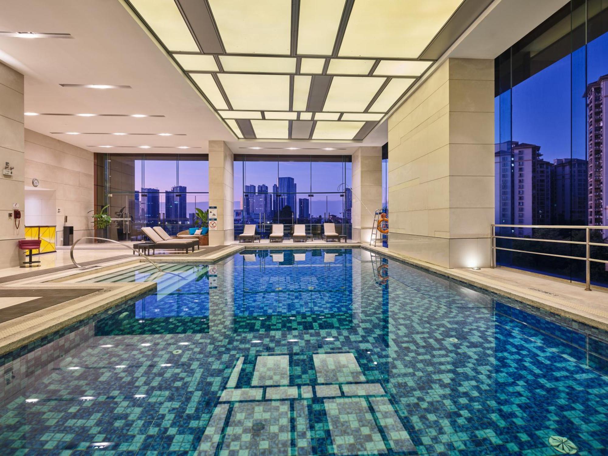 โฟร์ พอยต์ บาย เชอราตัน กวางโจว ตงผู Hotel ภายนอก รูปภาพ