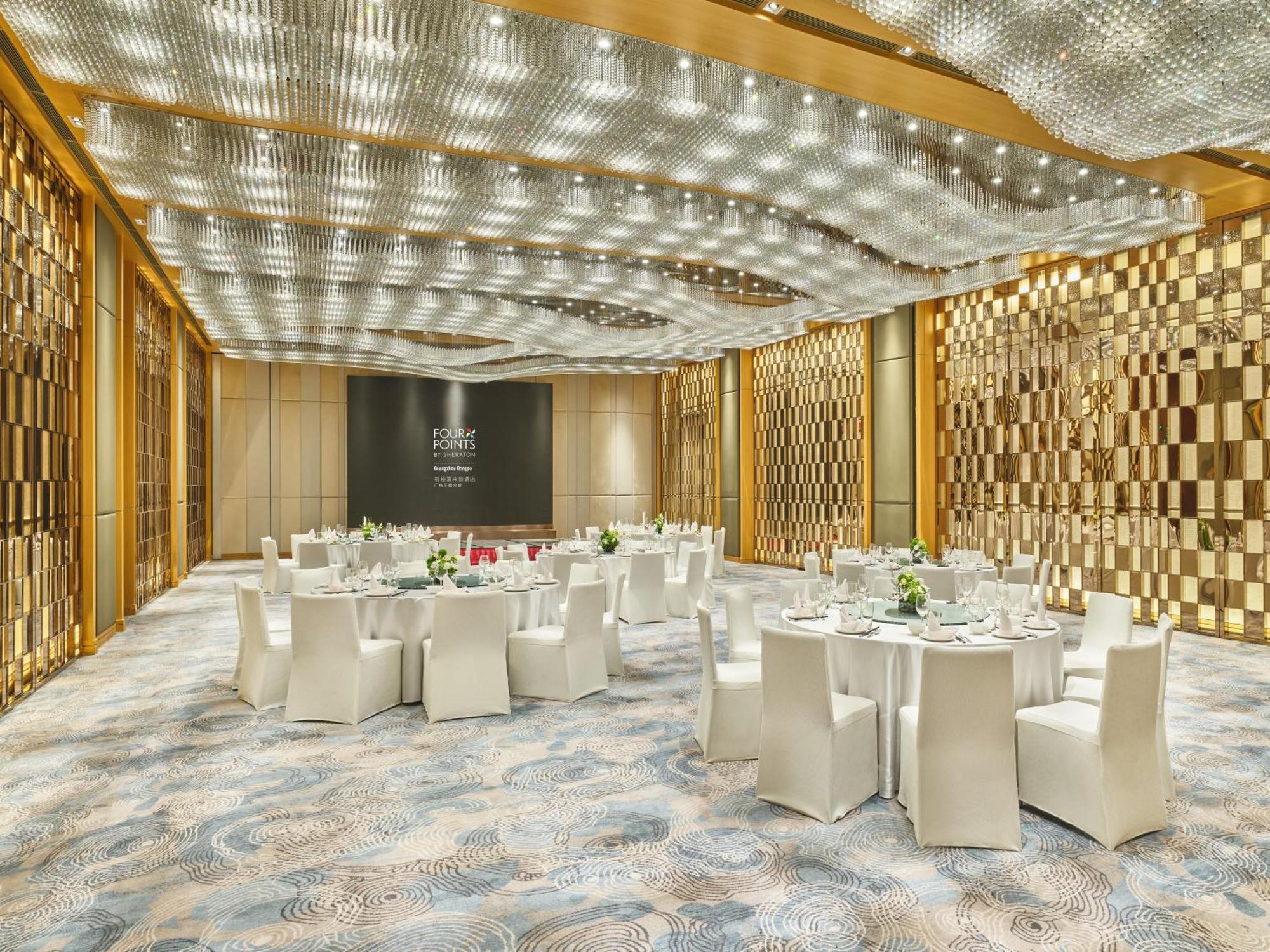 โฟร์ พอยต์ บาย เชอราตัน กวางโจว ตงผู Hotel ภายนอก รูปภาพ