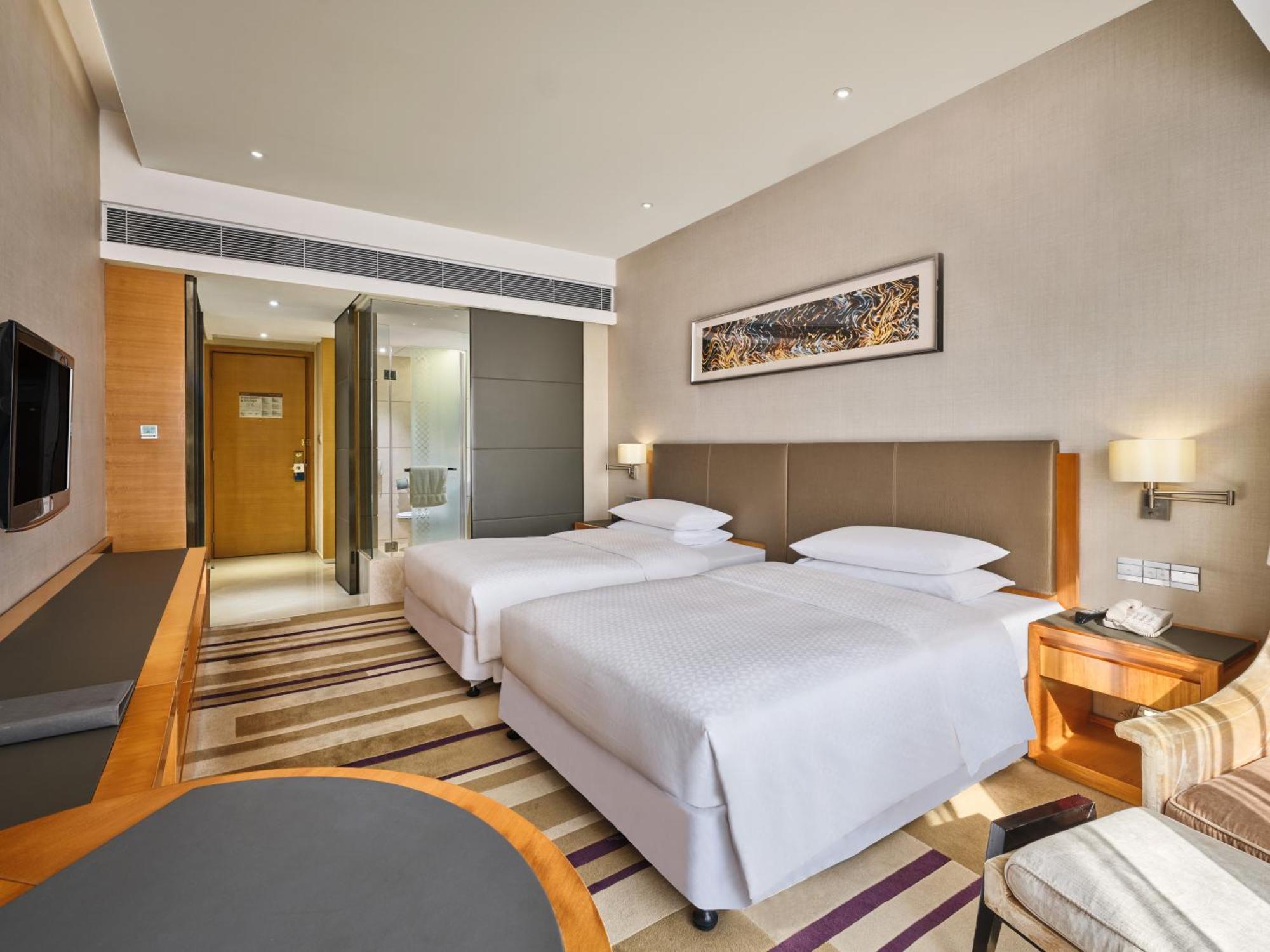 โฟร์ พอยต์ บาย เชอราตัน กวางโจว ตงผู Hotel ภายนอก รูปภาพ