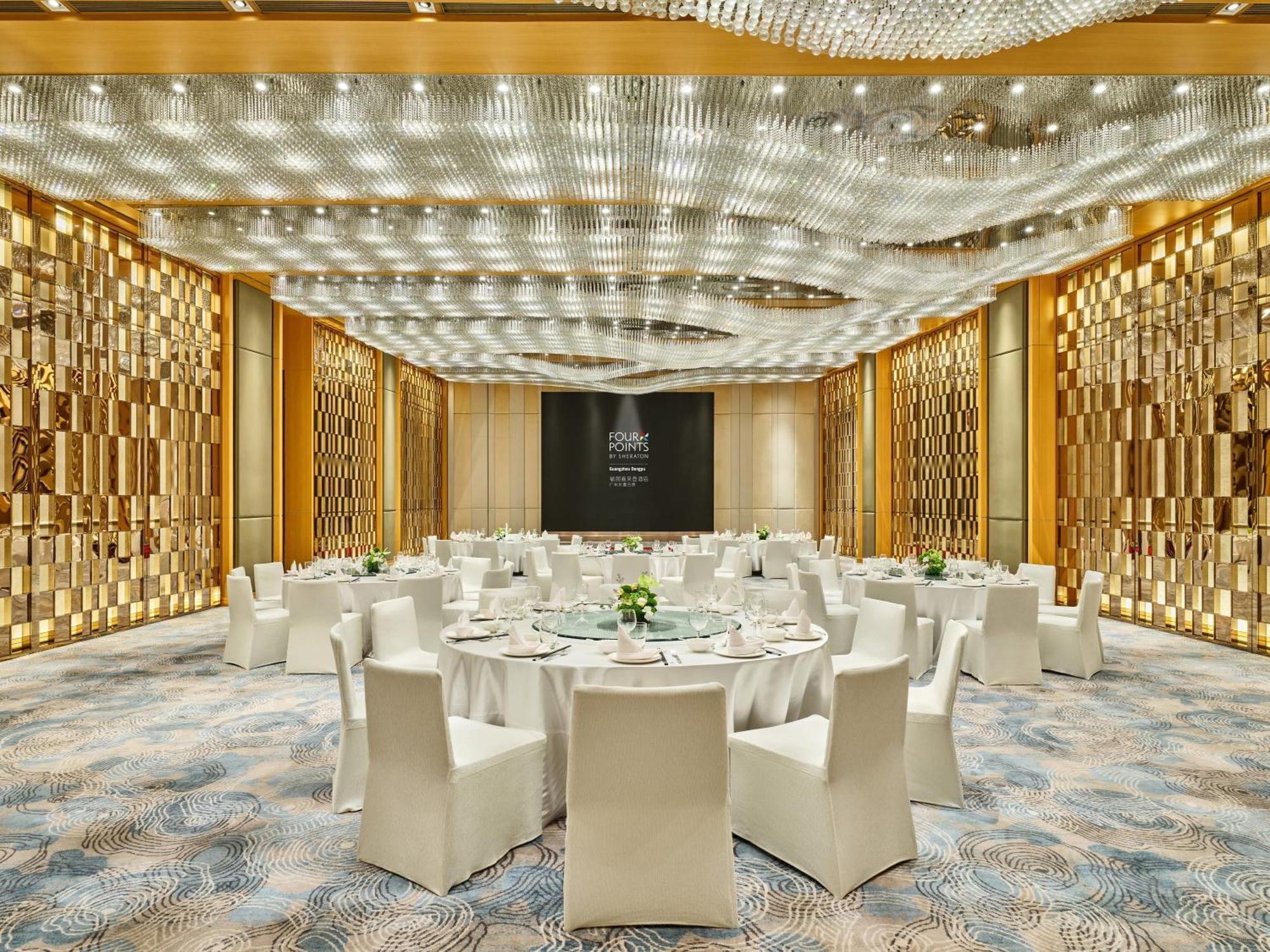 โฟร์ พอยต์ บาย เชอราตัน กวางโจว ตงผู Hotel ภายนอก รูปภาพ